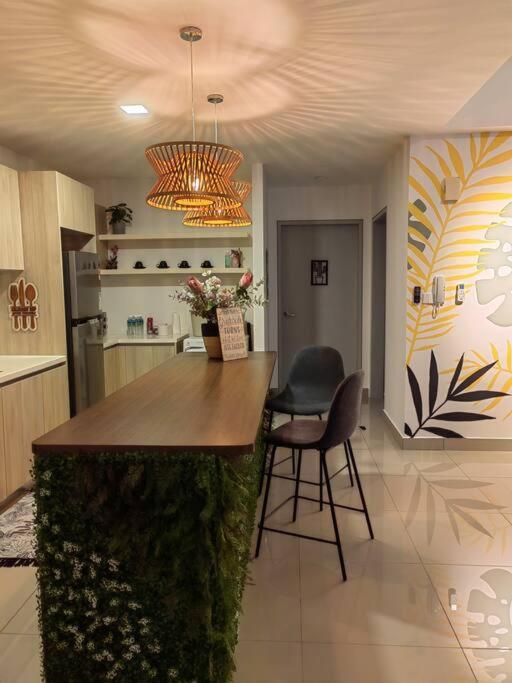 Alocasia Geniehome 3Br Free Wifi @ Utropolis Shah Alam Kültér fotó