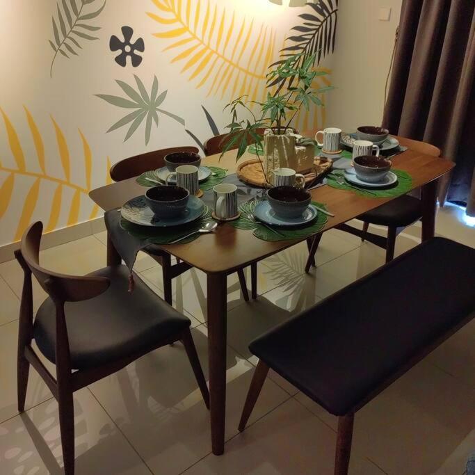 Alocasia Geniehome 3Br Free Wifi @ Utropolis Shah Alam Kültér fotó